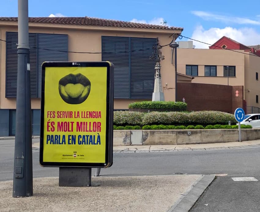 Campanya de promoció de l’ús del català - Mupi